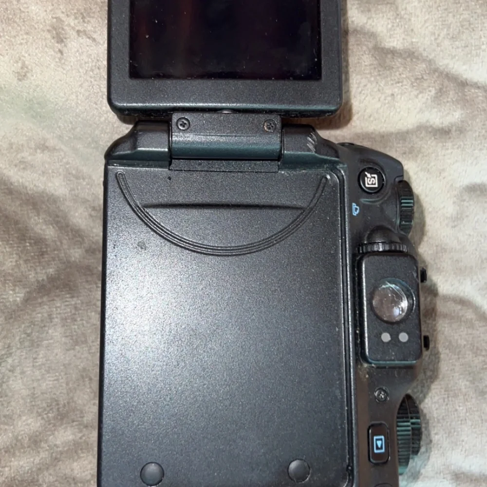 Canon G-12